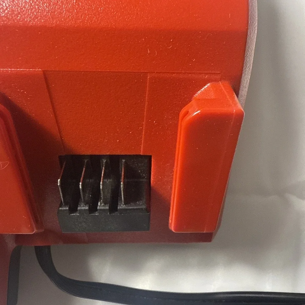 Milwaukee‎ M12 M18 Battery Charger 48-59-1812